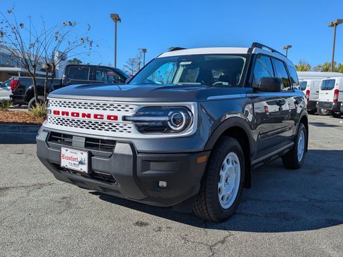 New 2025 Ford Bronco Sport Heritage w/ Convenience Package image 9