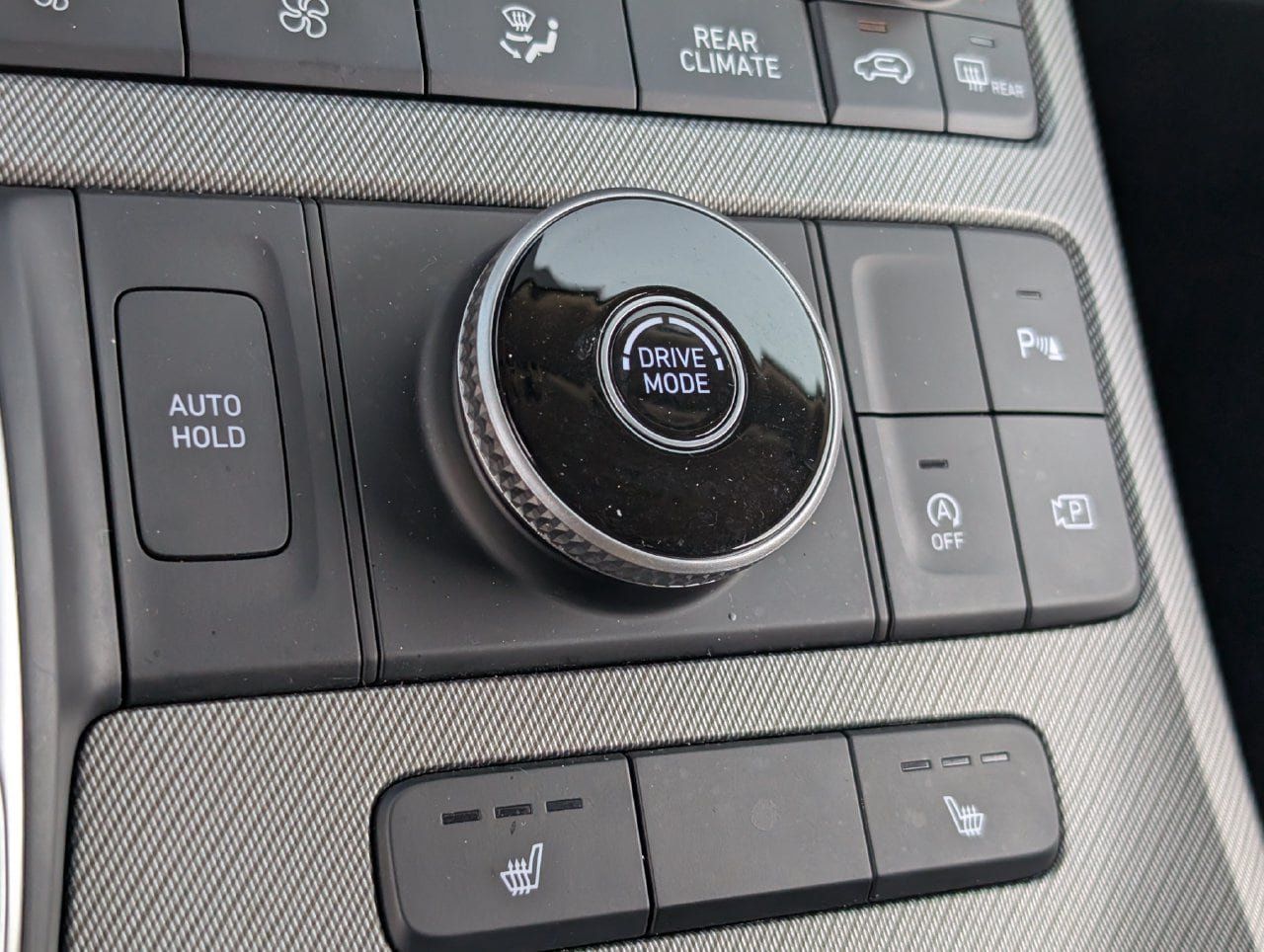 Used 2025 Hyundai Palisade SEL FWD image 20