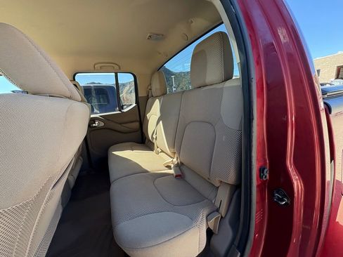 Used 2013 Nissan Frontier SV w/ SV Value Truck Pkg image 24