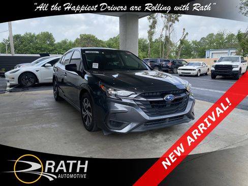 Used 2024 Subaru Legacy AWD/4WD image 4