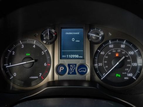 Used 2014 Lexus GX 460 w/ Premium Package AWD/4WD image 25
