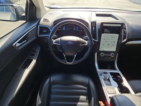 Used 2024 Ford Edge SEL AWD/4WD image 12