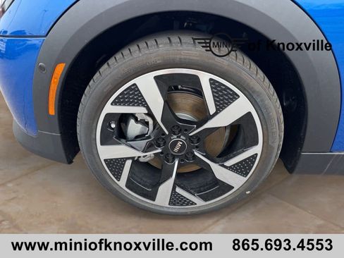 New 2025 MINI Cooper S image 9