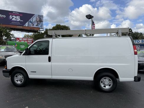 Used 2006 Chevrolet Express 2500 image 5