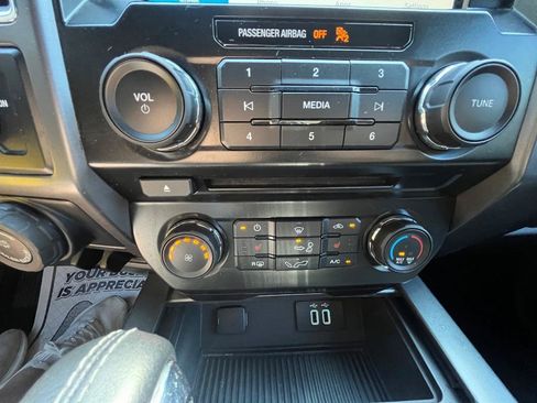 Used 2016 Ford F150 XLT w/ Equipment Group 302A Luxury RWD image 28