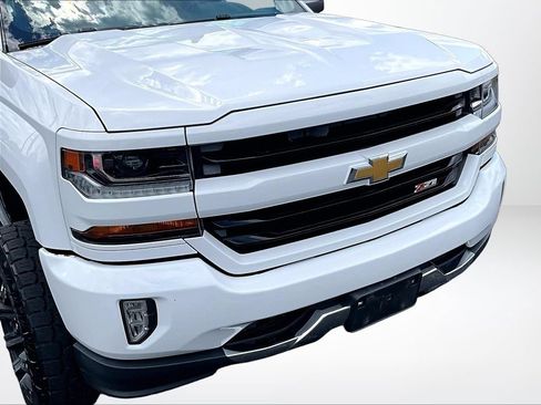 Used 2017 Chevrolet Silverado 1500 LT w/ All Star Edition AWD/4WD image 23