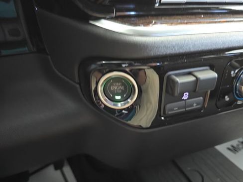 New 2026 GMC Sierra 1500 Elevation w/ Elevation Select Package image 23