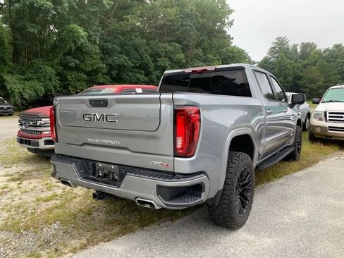 Used 2024 GMC Sierra 1500 AT4 w/ Technology Package AWD/4WD image 7