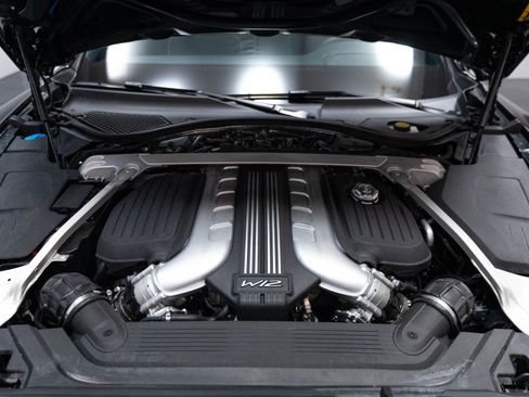 Used 2020 Bentley Flying Spur W12 AWD/4WD image 44