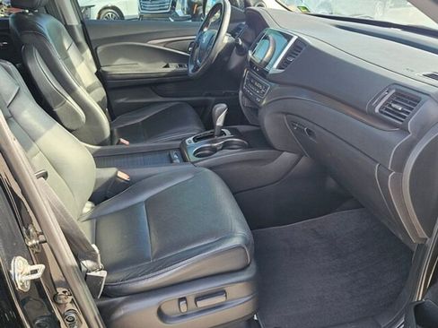 Used 2018 Honda Ridgeline RTL-T image 13