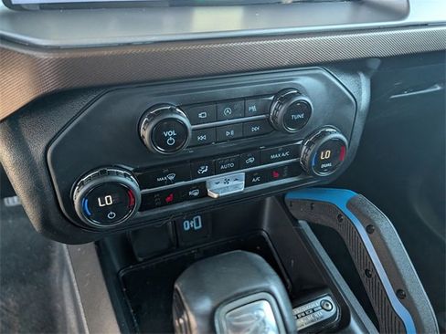 Certified 2023 Ford Bronco Outer Banks image 12