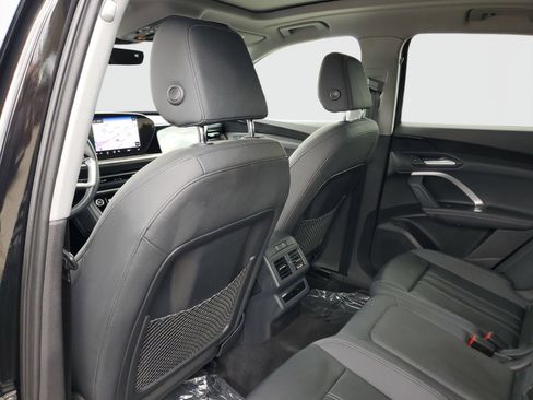 Used 2025 Audi Q5 Premium w/ Convenience Package AWD/4WD image 13