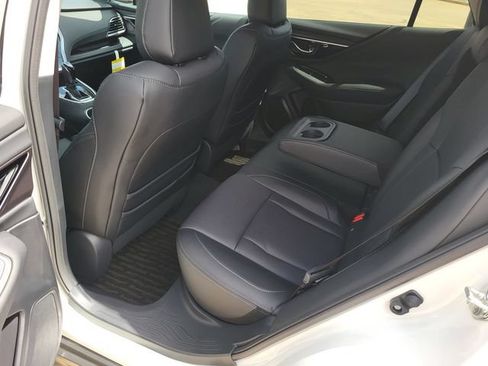Used 2025 Subaru Outback Touring AWD/4WD image 24
