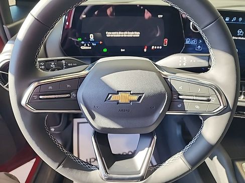 New 2026 Chevrolet Equinox EV LT w/ Comfort Package image 16