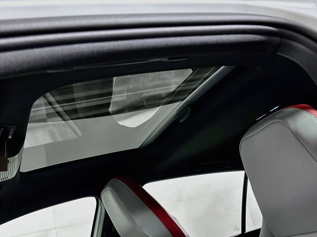 New 2026 Volkswagen GTI SE FWD image 19