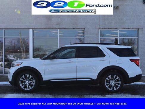 Used 2023 Ford Explorer XLT w/ Equipment Group 202A image 2
