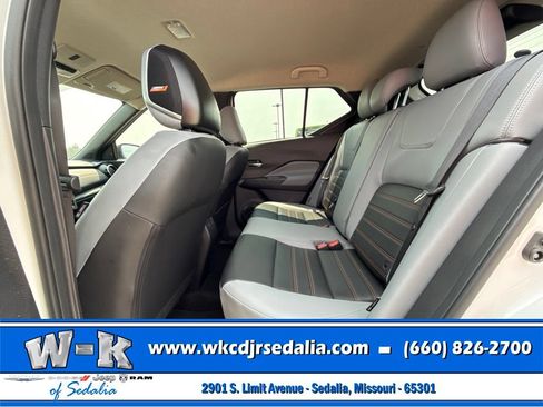 Used 2024 Nissan Kicks SR w/ SR Premium Package FWD image 21