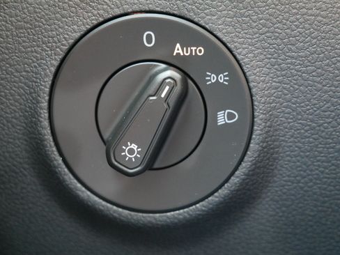 Used 2024 Volkswagen Taos S AWD/4WD image 26