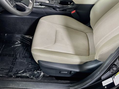 Used 2023 Subaru Impreza 2.0i Premium AWD/4WD image 18