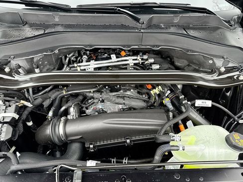 New 2026 Ford Explorer ST-Line w/ ST-Line Street Pack image 27