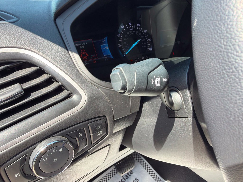 Used 2024 Ford Edge SEL w/ Convenience Package AWD/4WD image 11