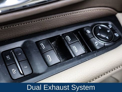 Used 2021 GMC Yukon Denali w/ Denali Premium Package image 20