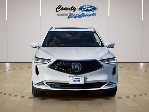 Used 2023 Acura MDX SH-AWD w/ Advance Package image 12