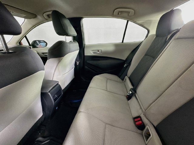 Used 2020 Toyota Corolla LE FWD image 21