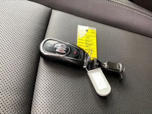 Used 2024 Buick Encore GX Sport Touring FWD image 14