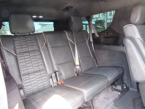 Used 2021 Cadillac Escalade ESV Sport Platinum w/ LPO, ONYX Package AWD/4WD image 45