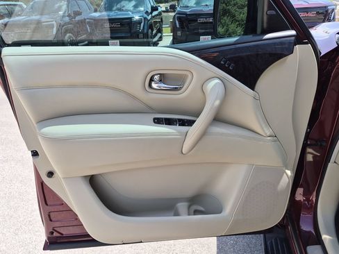 Used 2022 INFINITI QX80 Luxe w/ Cargo Package AWD/4WD image 18