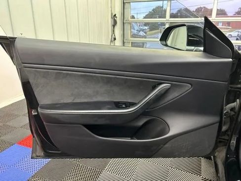 Used 2019 Tesla Model 3 Standard Range Plus RWD image 8
