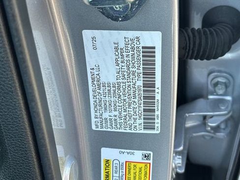 Certified 2025 Honda Accord SE image 28