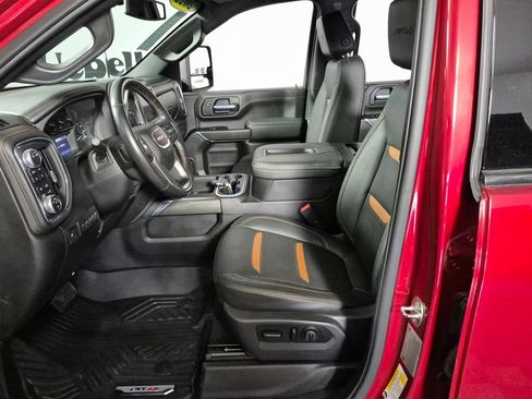 Certified 2022 GMC Sierra 3500 AT4 image 9