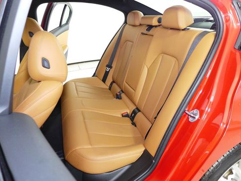 Used 2023 BMW 330e w/ Premium Package image 21