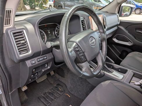 Used 2023 Nissan Frontier SV w/ SV Convenience Package AWD/4WD image 33
