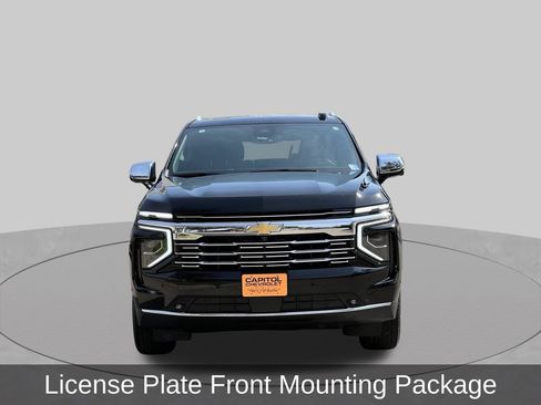 Used 2025 Chevrolet Suburban Premier w/ Sun And Tow Package AWD/4WD image 6