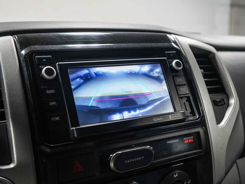 Used 2015 Toyota Tacoma TRD Pro w/ Off Road Towing Package image 25