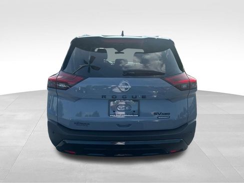 Used 2023 Nissan Rogue SV w/ SV Premium B Package AWD/4WD image 4