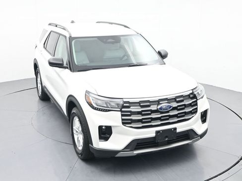 New 2026 Ford Explorer Active w/ Active Comfort Package image 28