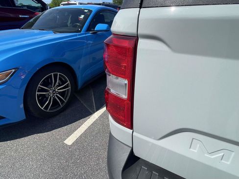 Used 2023 Ford Maverick XLT w/ Equipment Group 300A Standard image 12