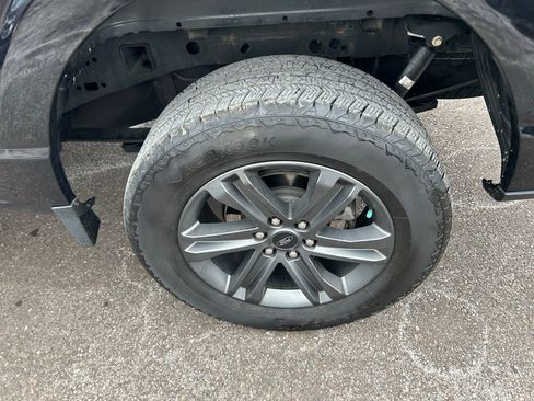 Certified 2023 Ford F150 Lariat image 40