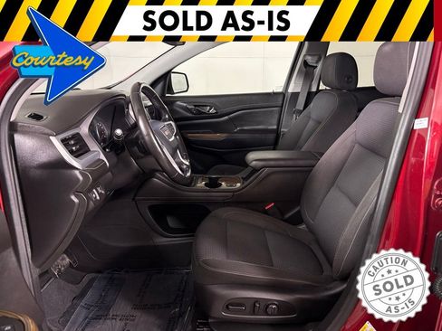 Used 2020 GMC Acadia SLE w/ Driver Convenience Package FWD image 15