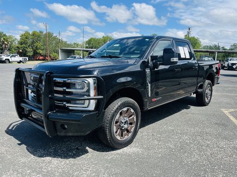 Used 2024 Ford F250 King Ranch AWD/4WD image 4
