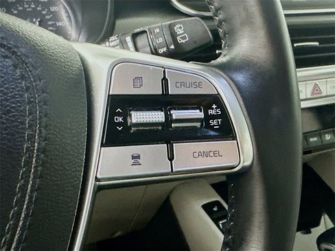 Used 2022 Kia Telluride S image 26