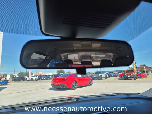 Used 2021 Nissan Sentra SR image 26