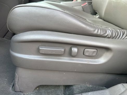 Used 2016 Honda Odyssey EX-L image 18
