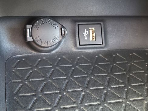 Used 2024 Toyota RAV4 XLE Premium AWD/4WD image 25