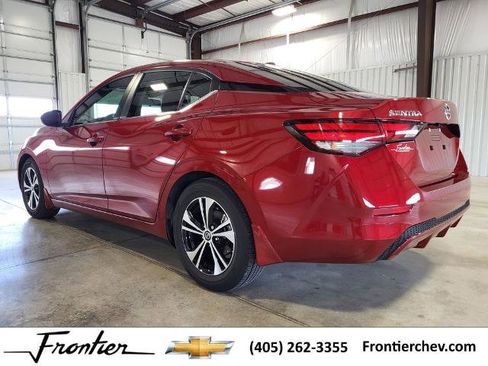 Used 2021 Nissan Sentra SV w/ Trunk Package image 3