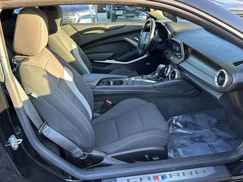 Certified 2022 Chevrolet Camaro LT w/ RS Package image 21